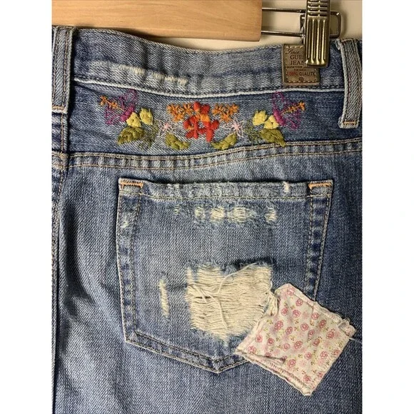 Guess Y2K Mini Denim Skirt Jean Embroidered Sz 31  Fairycore Whimsi Boho Festiva - Picture 7 of 16